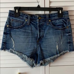 COPY - Guess Jean Shorts Size 28.